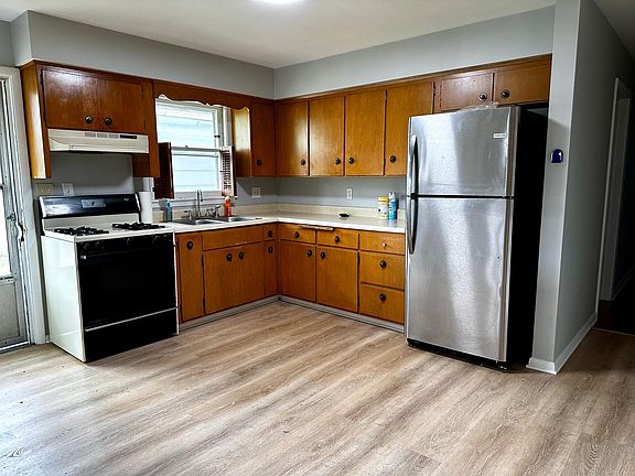 5th image of 5008 Tamery Ln