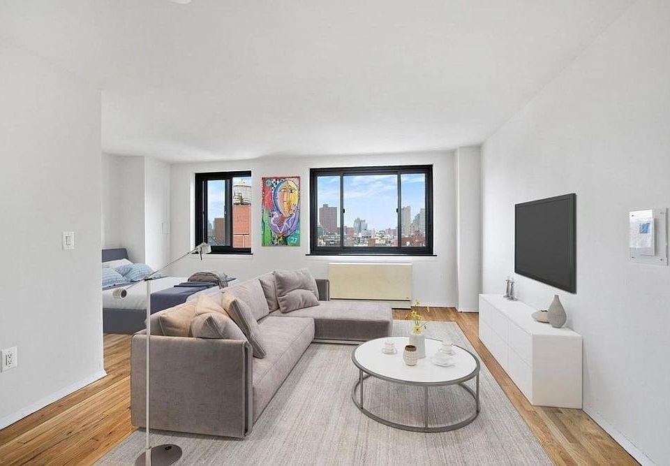 2nd image of 277 Mott St #5B