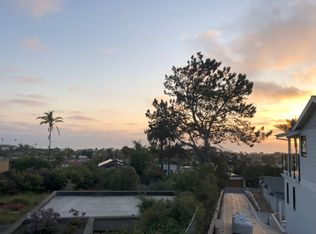 313 Sunset Dr, Encinitas, CA 92024