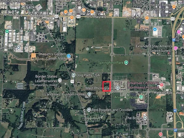 2716 S 64th St, Springdale, AR 72762