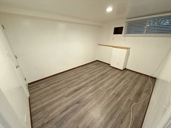 5th image of 1012 Hammond St