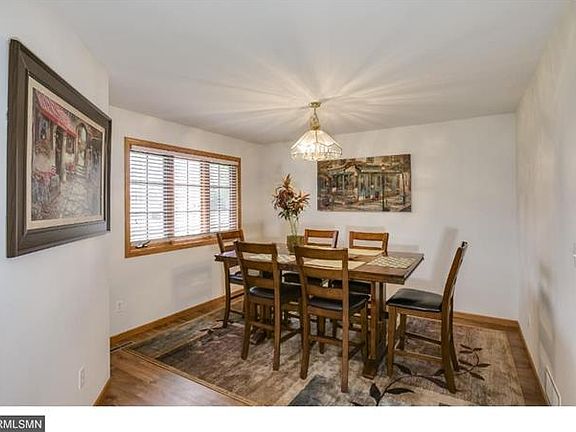 3rd image of 203 Tuttle Dr