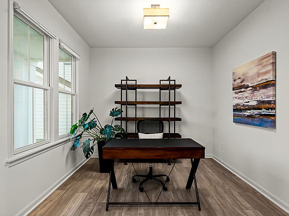 5th image of 196 Oakhurst Way