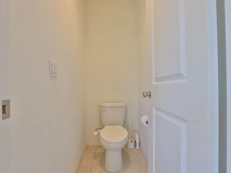 4551 Highland Ave — Photo 19