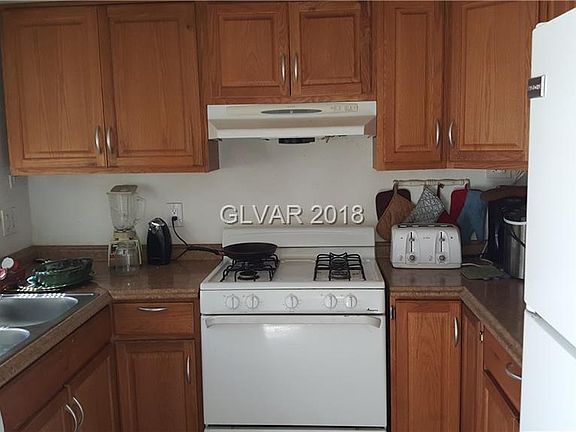 4th image of 4075 Gold Coast Dr