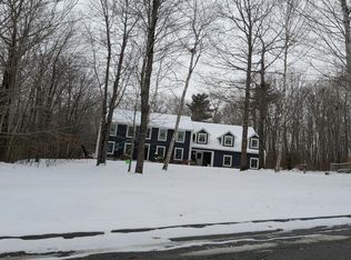 6 Summit Ter, Falmouth, ME 04105