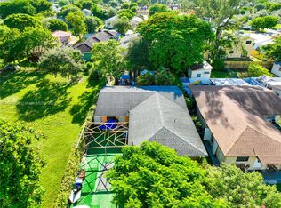 20130 & 20132 SW 87th Pl, Miami, FL 33189