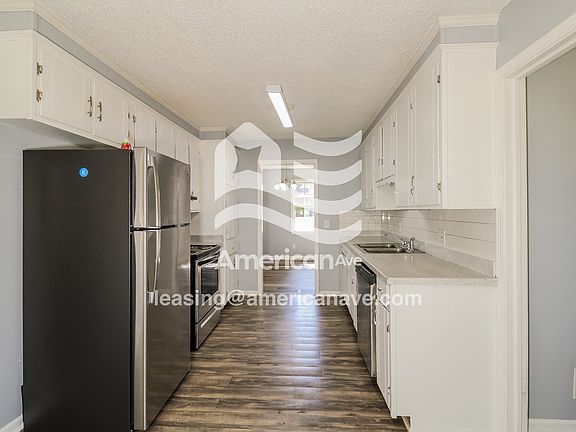 1575_005_kitchen_13672447.jpg