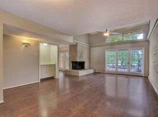 2933 Country Place Cir, Carrollton, TX 75006