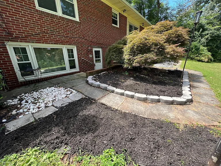 8 Virginia Dr — Photo 12