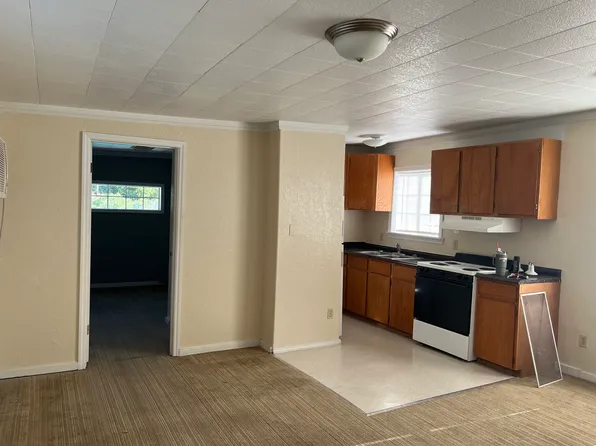 2991 Church St #B, Anderson, CA 96007