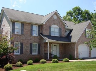 1909 Millbridge Rd, Salem, VA 24153