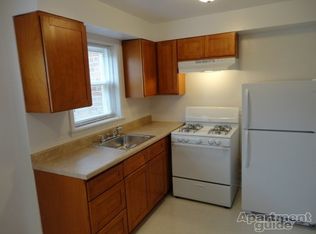 12249 Washington Ave APT 3, Blue Island, IL 60406