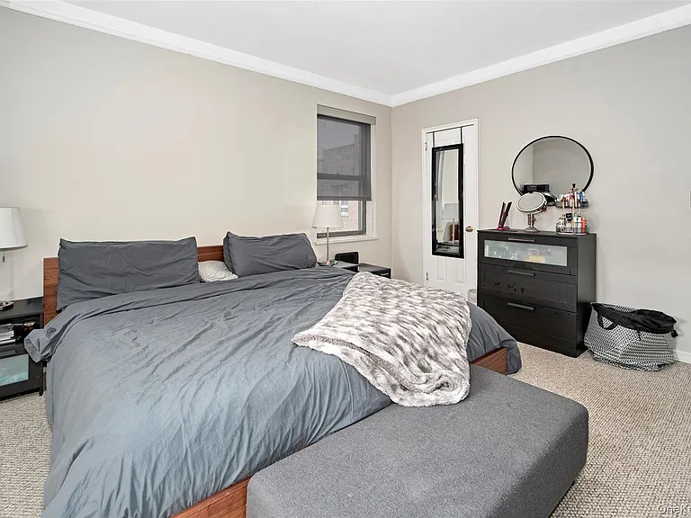 2 Greenridge Ave #3C — Photo 7