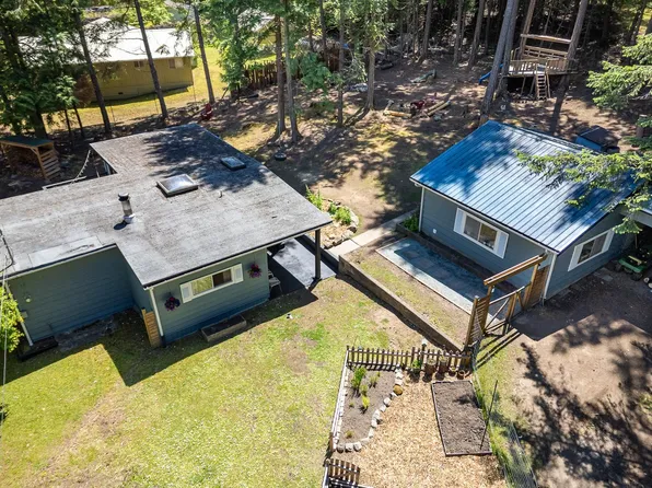531 Arbutus Dr, Southern Gulf Islands, BC V0N 2J1
