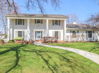 606 Adair Cir, Hutchinson, KS 67502