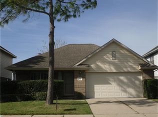1018 Andover Dr, Pearland, TX 77584