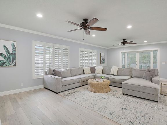 4th image of 425 Marlin Road