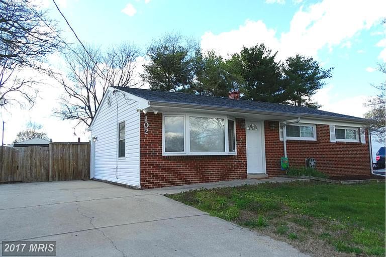 1st image of 102 Gilmore St