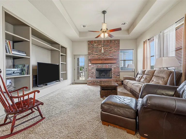 8318 Campeche Bay Pl — Photo 18