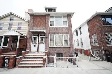 2887 Brighton 6th Street