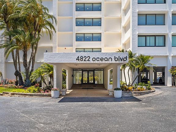 2nd image of 4822 Ocean Blvd APT 4E