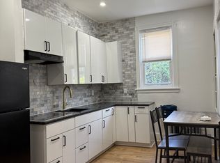 1017 Washington St #1, Reading, PA 19601