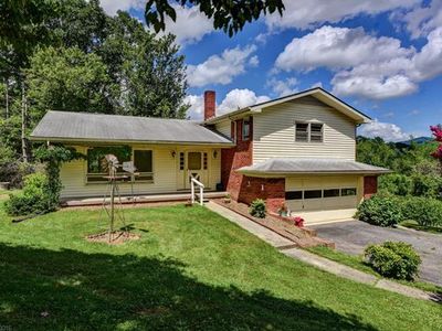 65 Camby Dr, Fairview, NC, 28730