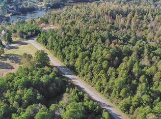 100 Stallion Ln, Shelby, NC 28150