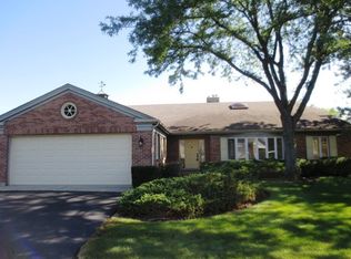 91 Lochleven Ln, Inverness, IL 60067