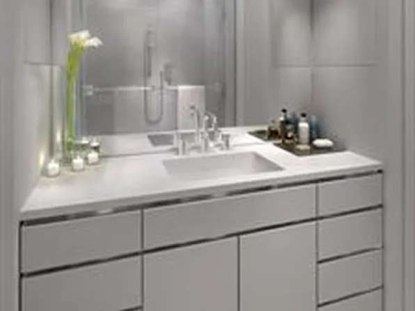 14 West 14th Street image 1 of 12