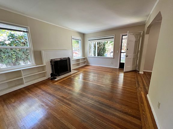 3rd image of 119 Park St