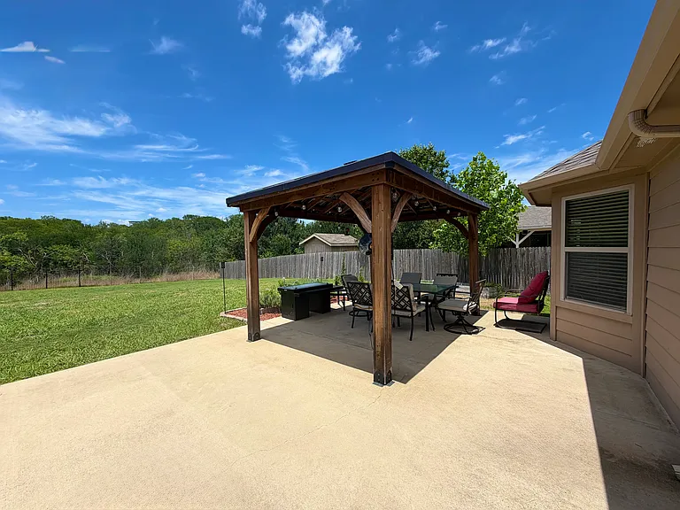 5727 Mountain Hollow Dr — Photo 22