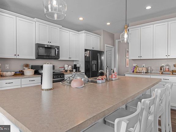 2nd image of 2004 Prout Farm Rd