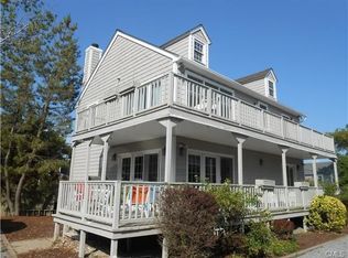 693 Fairfield Beach Rd, Fairfield, CT 06824