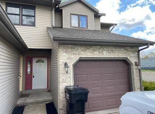 114 N 3rd St #C, Pierceton, IN 46562