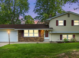 5222 Lawford Ln, Fort Wayne, IN 46815