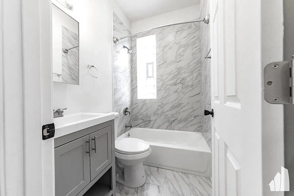1 bed, 1800 sqft, $920 — Photo 1