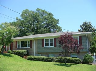 111 Richbourg Rd, Greenville, SC 29615