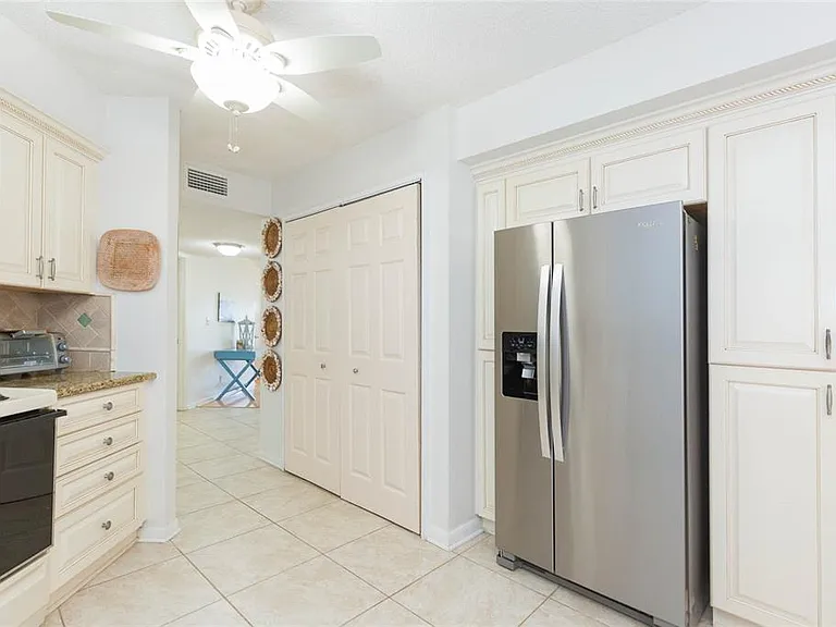 6080 Bahia Del Mar Cir #113 — Photo 13
