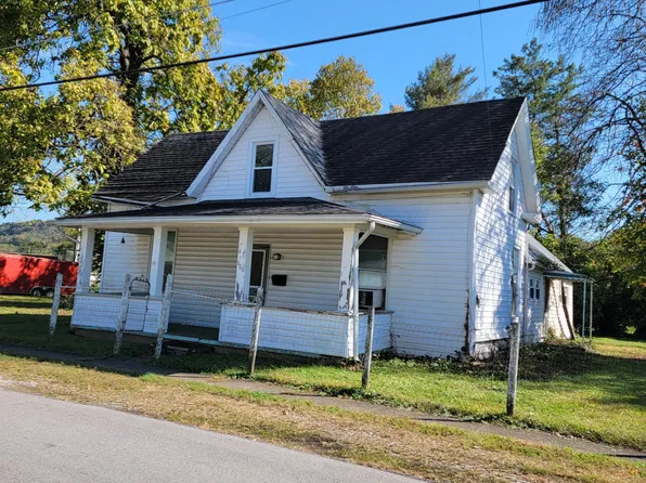 608 E 2nd St, Augusta, KY 41002