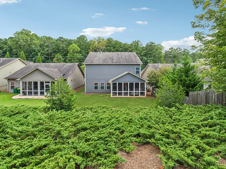 149 Stone Manor Ct — Photo 32