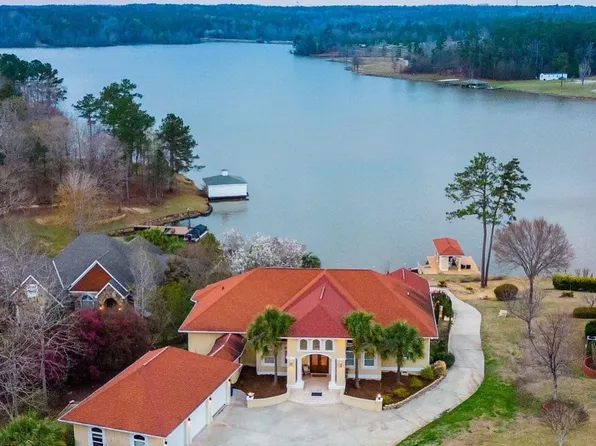 200 Park View Ct, Lizella, GA 31052