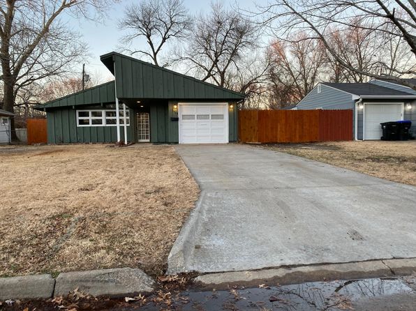 1528 SW 23rd Park