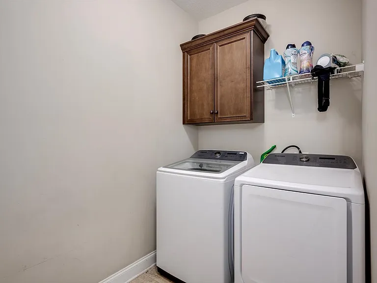 5504 Meghan Ln — Photo 14
