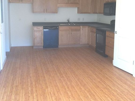 3rd image of 1191 North Ave APT 110