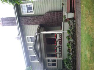 6558 18th Ave NE, Seattle, WA 98115