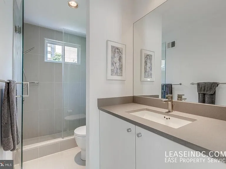 2503 I St NW — Photo 20