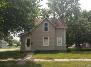 420 E Wyoming St, Redwood Falls, MN 56283