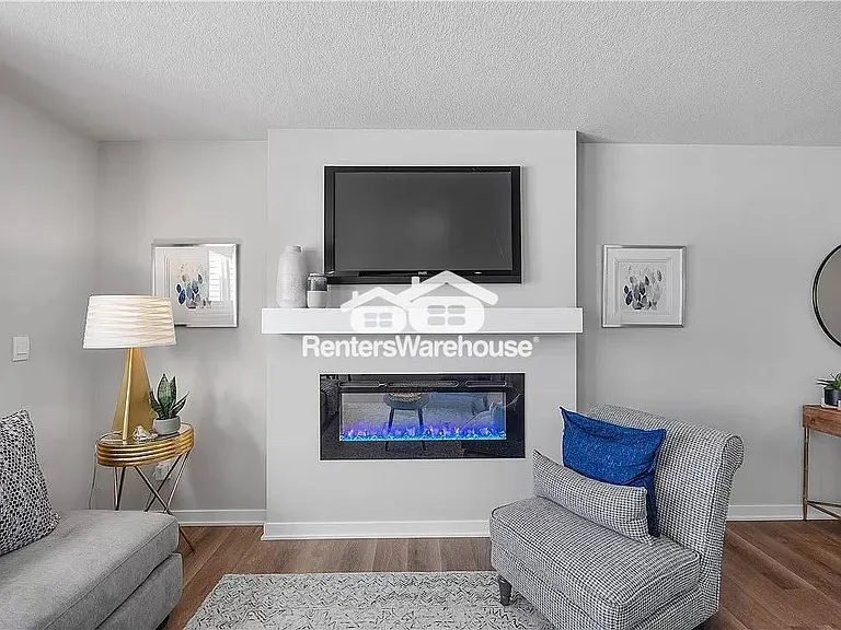 2124 Bugge Dr — Photo 6